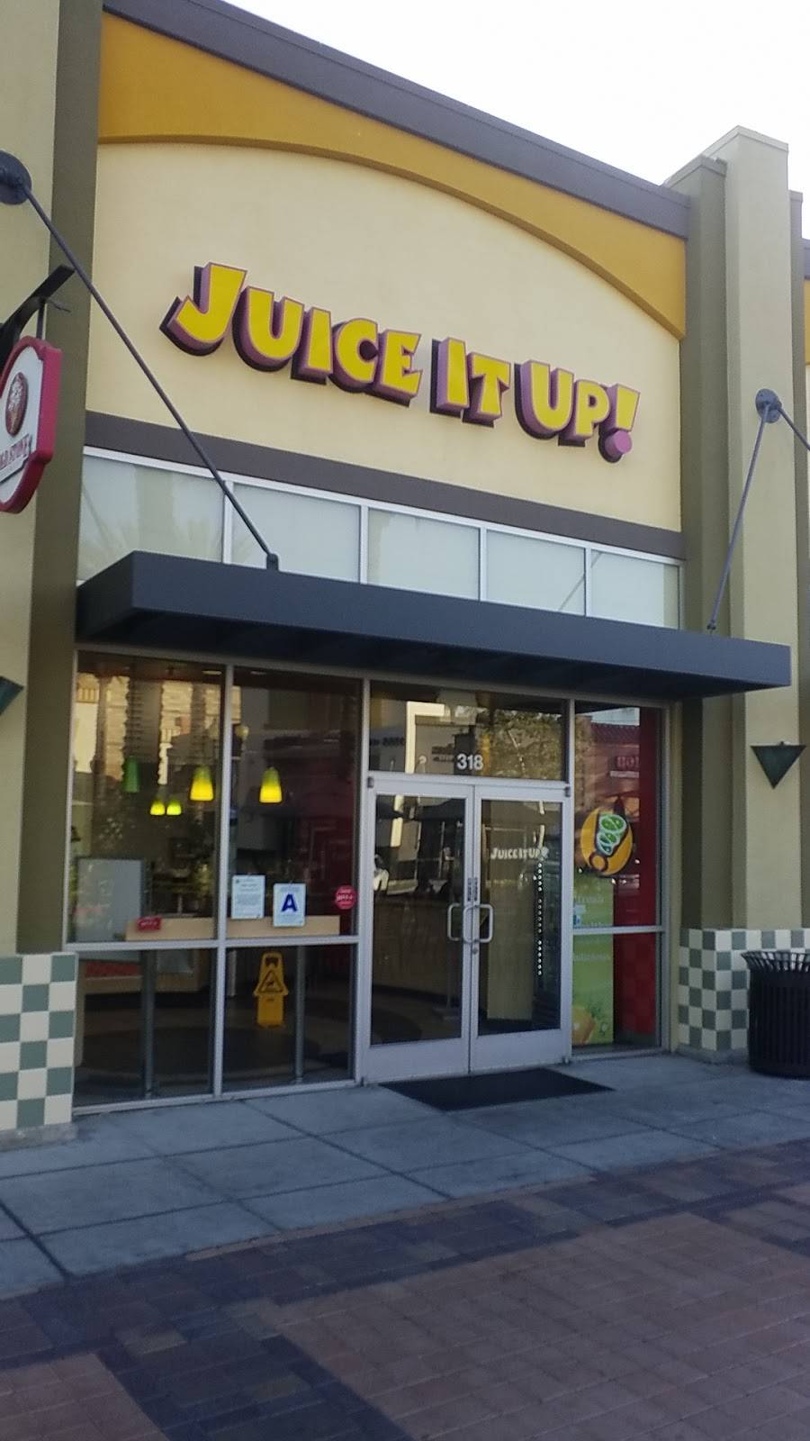 Juice It Up! | restaurant | Riverside Plaza, 3540 Riverside Plaza Dr #318, Riverside, CA 92506, USA | 9512222128 OR +1 951-222-2128