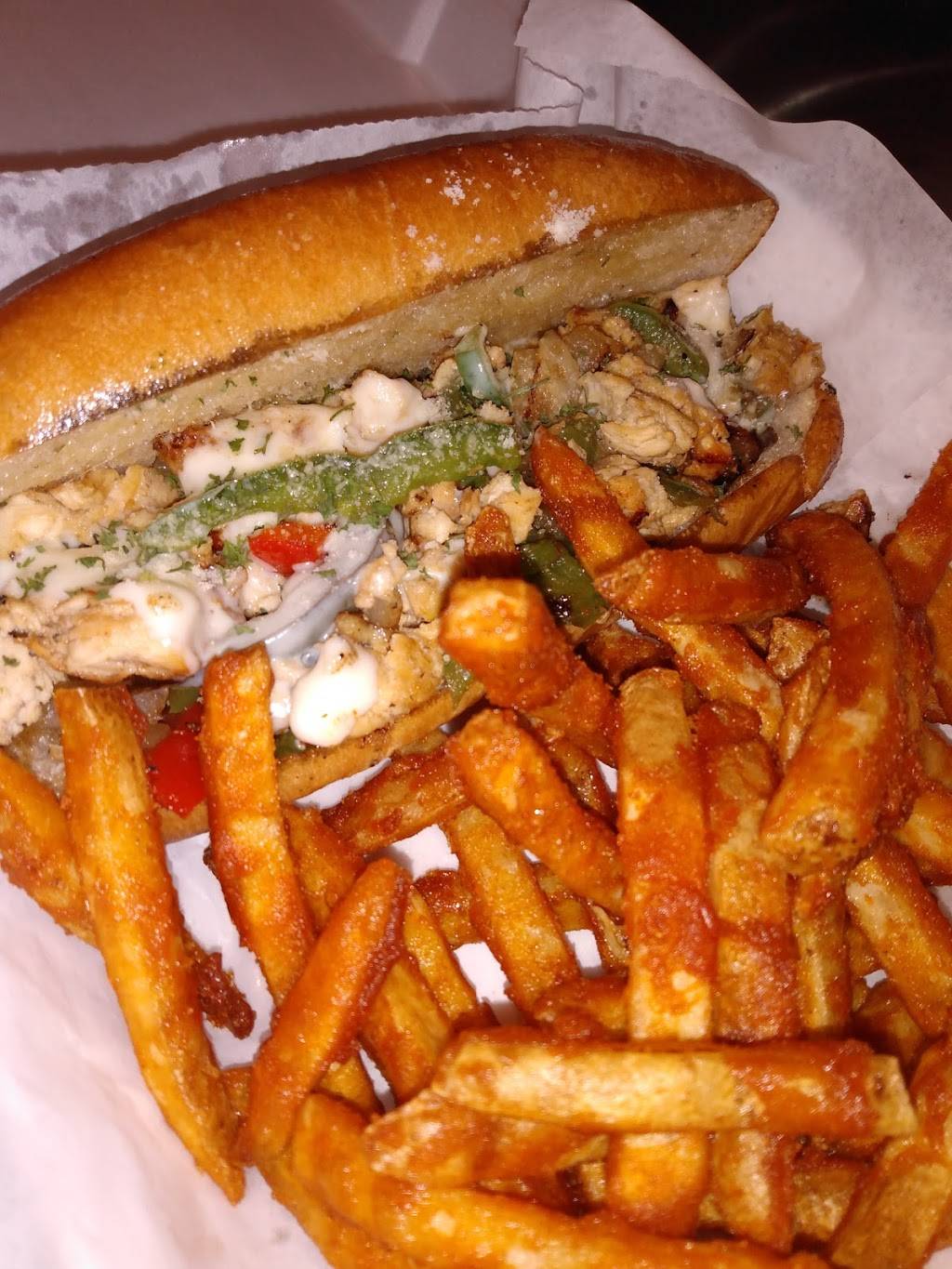 Big Myrts Wings and Things | restaurant | 6525 Memphis Arlington Rd #103, Memphis, TN 38135, USA | 9012498541 OR +1 901-249-8541