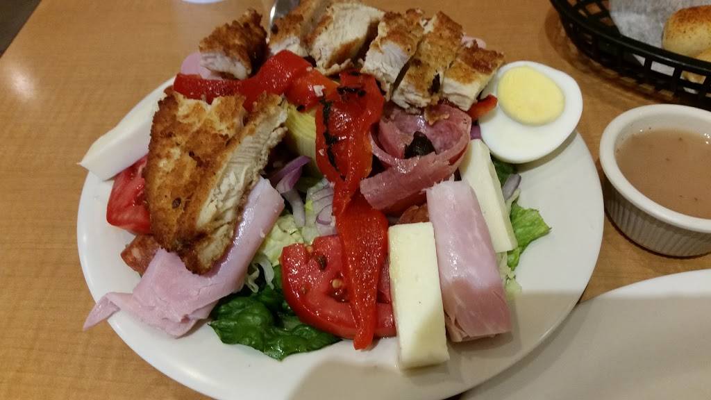 Basilicos Italian Restaurant | restaurant | 9140 Forest Hill Blvd, Wellington, FL 33411, USA | 5613334949 OR +1 561-333-4949