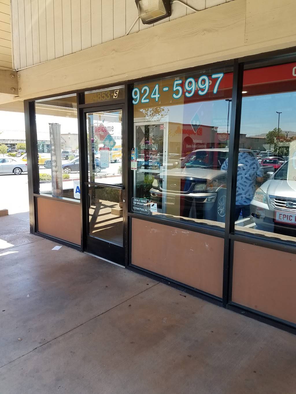 Dominos Pizza | meal delivery | 24853 Alessandro Blvd, Moreno Valley, CA 92553, USA | 9519245997 OR +1 951-924-5997