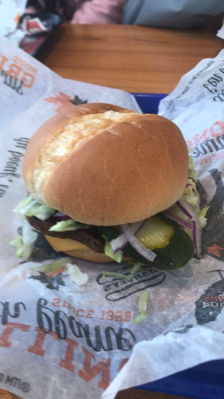 Harveys | restaurant | 12 Gordon St, Guelph, ON N1H 4G7, Canada | 5198211100 OR +1 519-821-1100