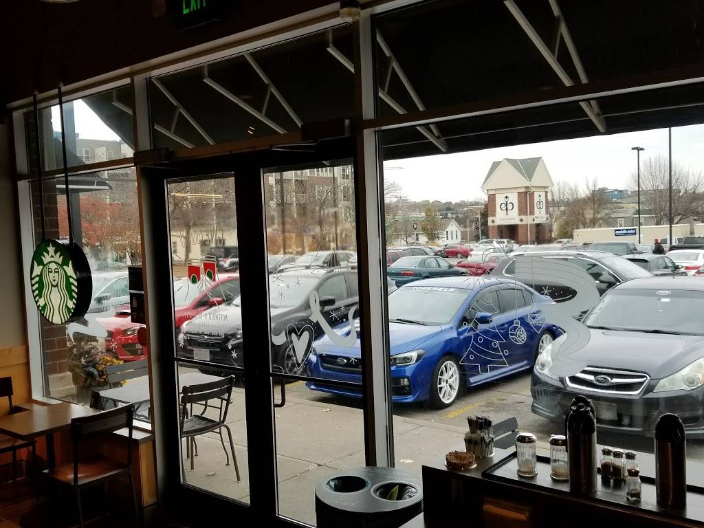 Starbucks | cafe | 544 E Ogden Ave Ste 500, Milwaukee, WI 53202, USA | 4142219099 OR +1 414-221-9099