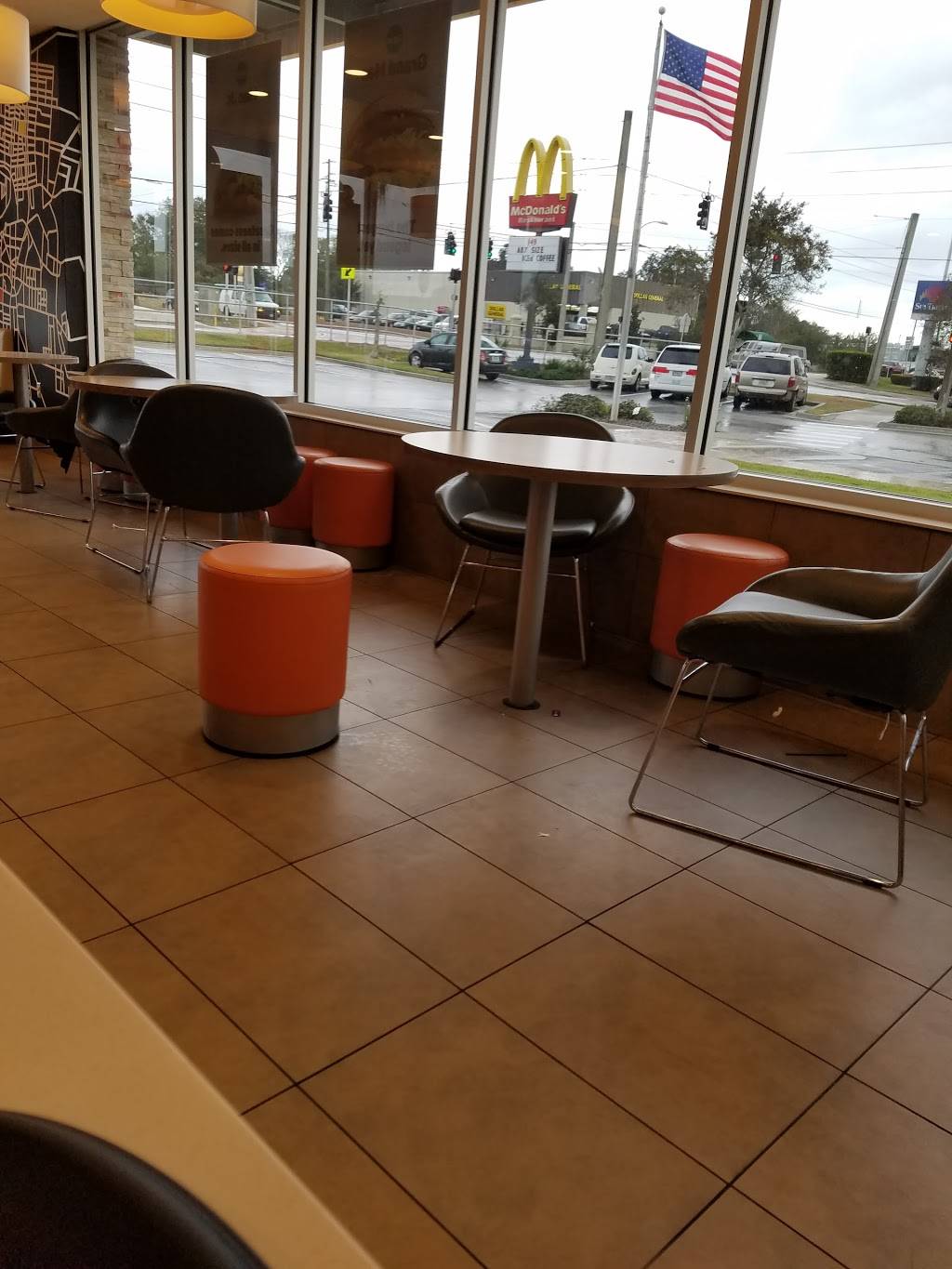 McDonalds | cafe | 705 N Scenic Hwy, Frostproof, FL 33843, USA | 8636357704 OR +1 863-635-7704