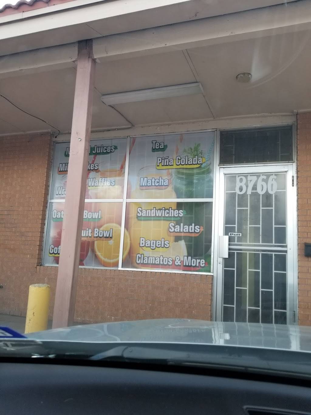 Simply Natural | restaurant | 8766 Alameda Ave, El Paso, TX 79907, USA | 9153162479 OR +1 915-316-2479