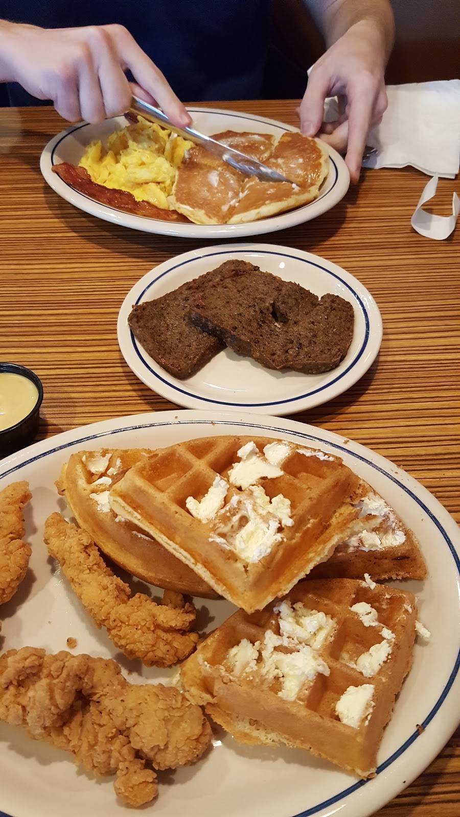 IHOP | restaurant | 300 Abruzzi Dr, Chester, MD 21619, USA | 4432493350 OR +1 443-249-3350