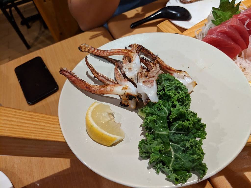 Sushitomi | restaurant | 8463 S John Young Pkwy, Orlando, FL 32819, USA | 4073528635 OR +1 407-352-8635