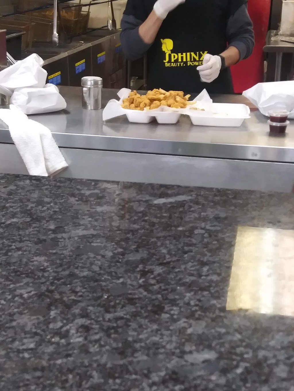 Hip Hop Chicken | restaurant | 5729 Melton Rd, Gary, IN 46403, USA | 2199510845 OR +1 219-951-0845