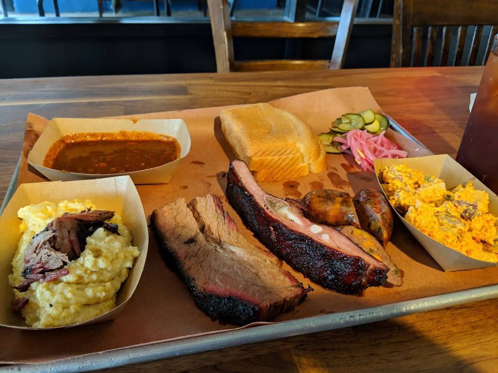 Interstellar BBQ | restaurant | 12233 Ranch Rd 620 N Ste. 105, Austin, TX 78750, USA | 5123826248 OR +1 512-382-6248