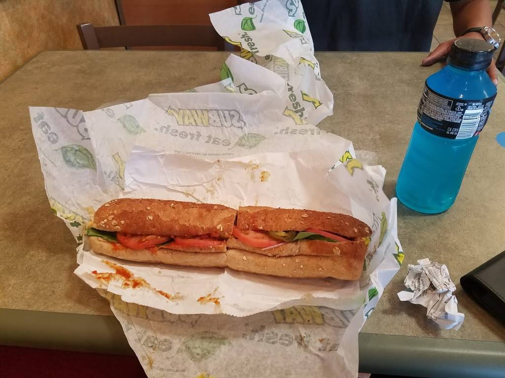 Subway | restaurant | 2225 Plaza Parkway, 4 Central Valley Plaza Suite C, Modesto, CA 95350, USA | 2092389318 OR +1 209-238-9318