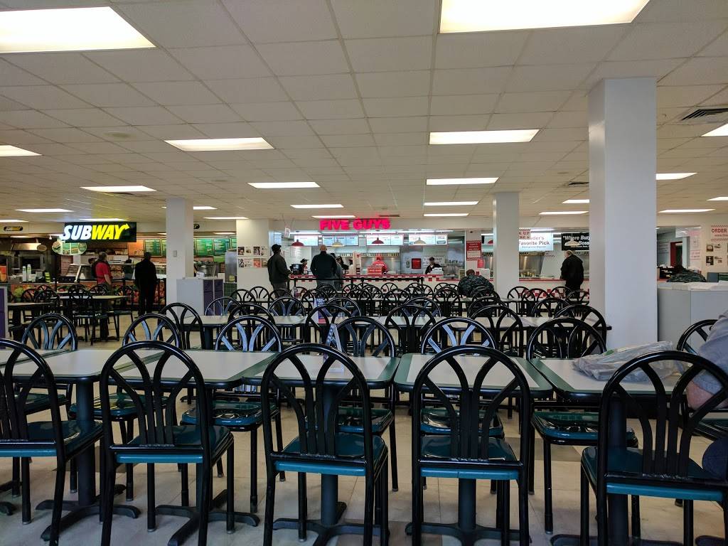 Five Guys | meal takeaway | 1731 Gilbert St, Norfolk, VA 23511, USA | 7574890340 OR +1 757-489-0340