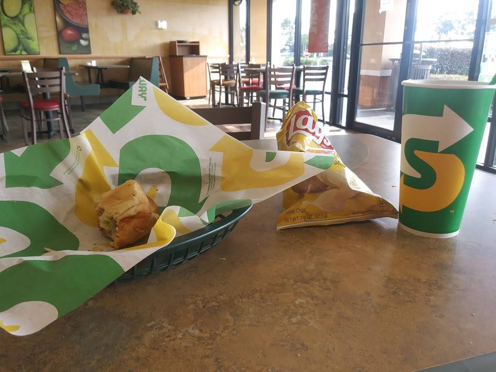 Subway | restaurant | 2927 Vineland Rd, Kissimmee, FL 34746, USA | 4073960062 OR +1 407-396-0062