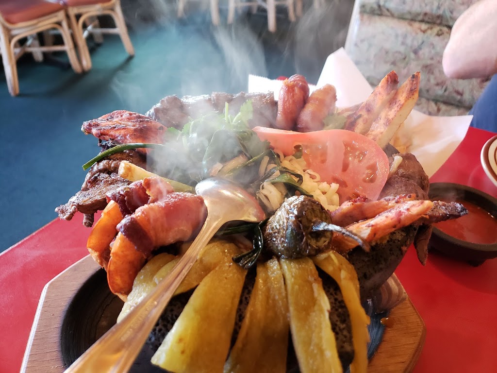 Cazadores | restaurant | 1461 Northcrest Dr, Crescent City, CA 95531, USA | 7074642388 OR +1 707-464-2388