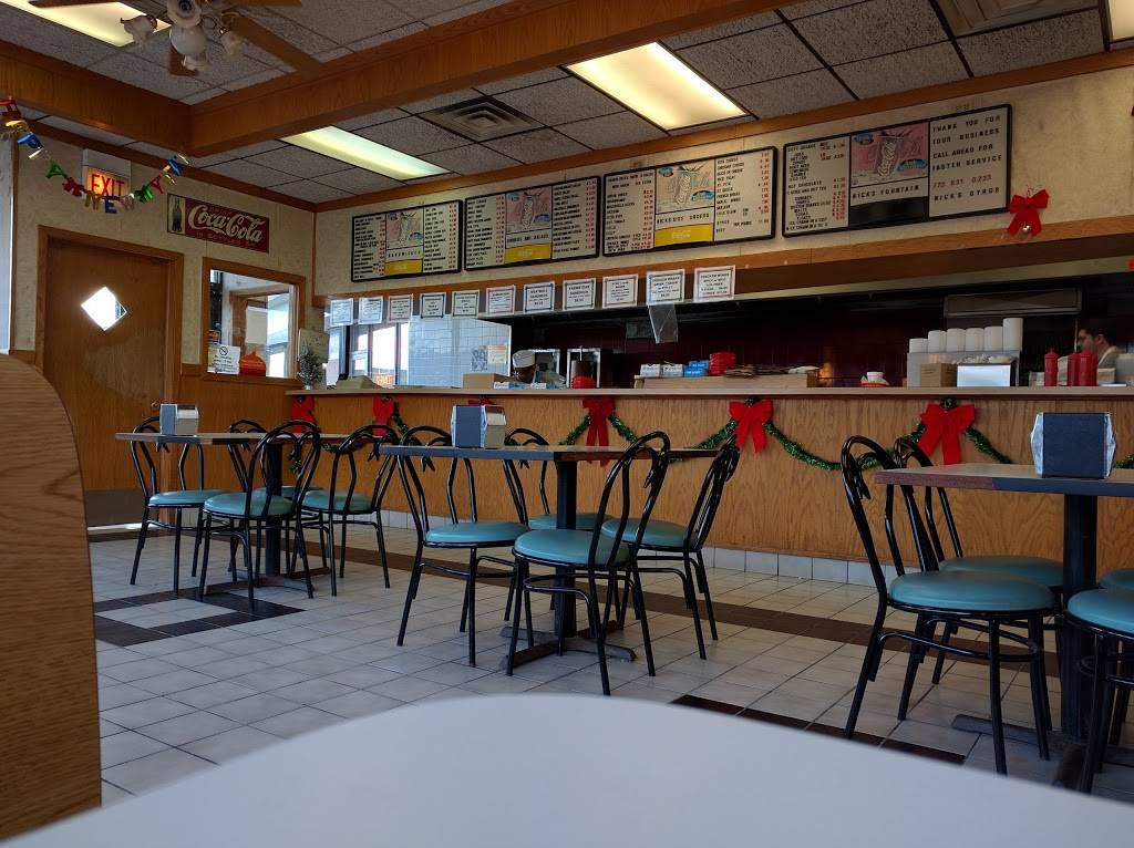 Nicks Gyros | restaurant | 5238 N Nagle Ave, Chicago, IL 60630, USA | 7736310233 OR +1 773-631-0233