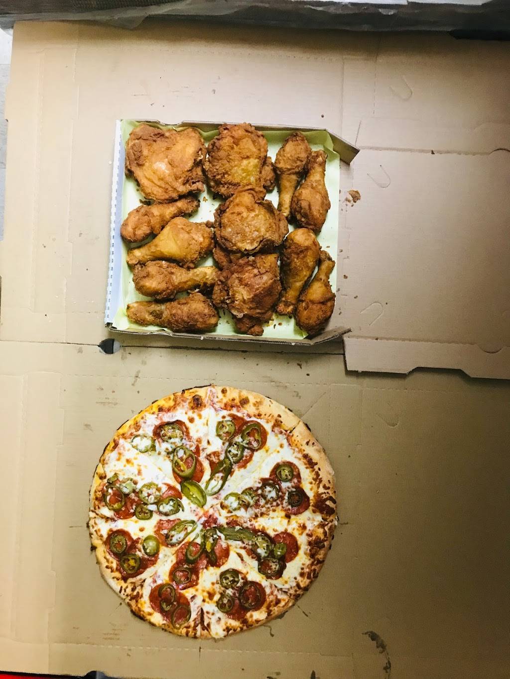 Mikes Express Pizza | restaurant | 2400 Wible Rd, Bakersfield, CA 93304, USA | 6613968200 OR +1 661-396-8200