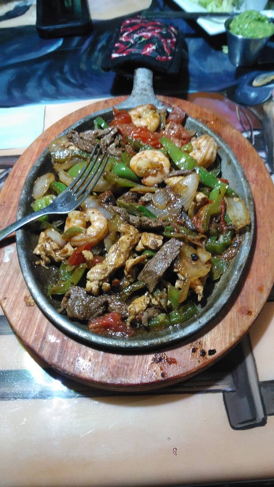 Entre Amigos | restaurant | 2600 N Saginaw Rd, Midland, MI 48640, USA | 9898326348 OR +1 989-832-6348