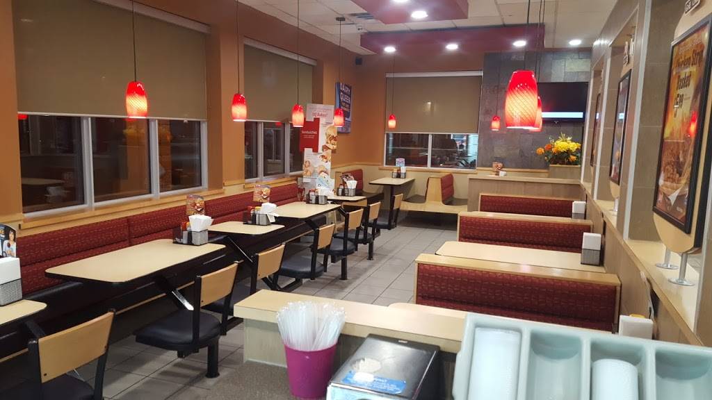 Dairy Queen Grill & Chill | restaurant | 1070 Stone Church Rd E Unit 49, Hamilton, ON L8W 3K8, Canada | 9053893074 OR +1 905-389-3074