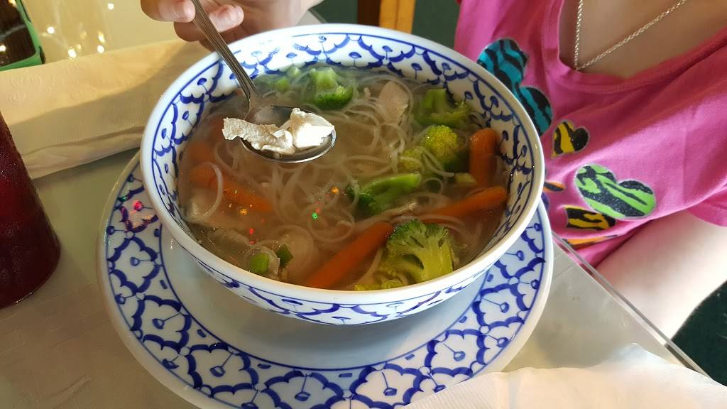 Royal Bangkok Thai Cuisine | restaurant | 1503 Wayne Memorial Dr A, Goldsboro, NC 27534, USA | 9197050311 OR +1 919-705-0311