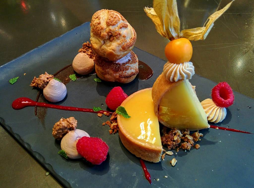 Cluny Bistro & Boulangerie | restaurant | 35 Tank House Lane, Toronto, ON M5A 3C4, Canada | 4162032632 OR +1 416-203-2632