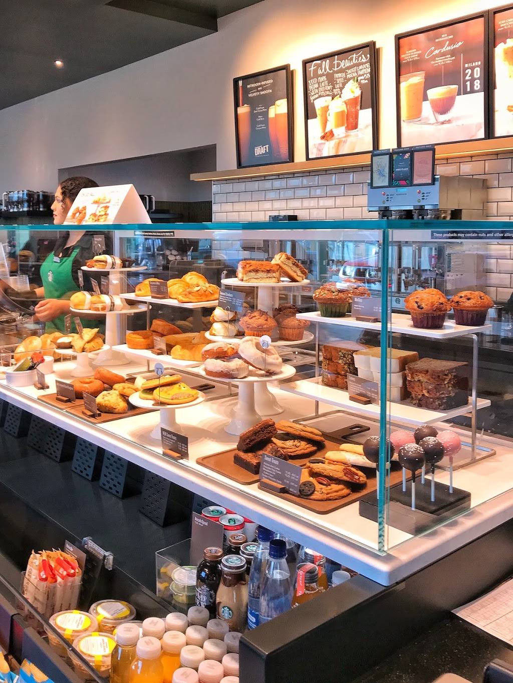 Starbucks | cafe | 82041 Ave 42, Indio, CA 92203, USA | 7603420735 OR +1 760-342-0735