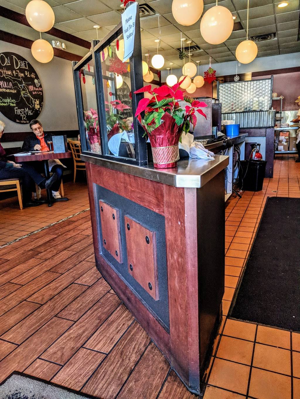 New Deal Cafe | restaurant | 3443 W University Ave, Gainesville, FL 32607, USA | 3523714418 OR +1 352-371-4418