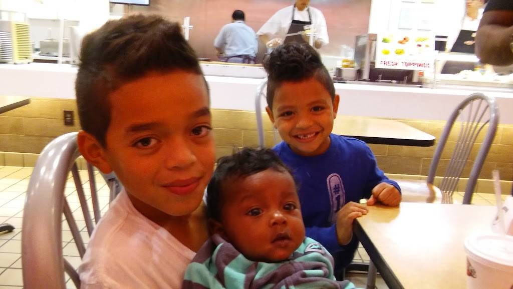 Charleys Philly Steaks | restaurant | 4950 Pacific Ave Spc 209, Stockton, CA 95207, USA | 2094738858 OR +1 209-473-8858