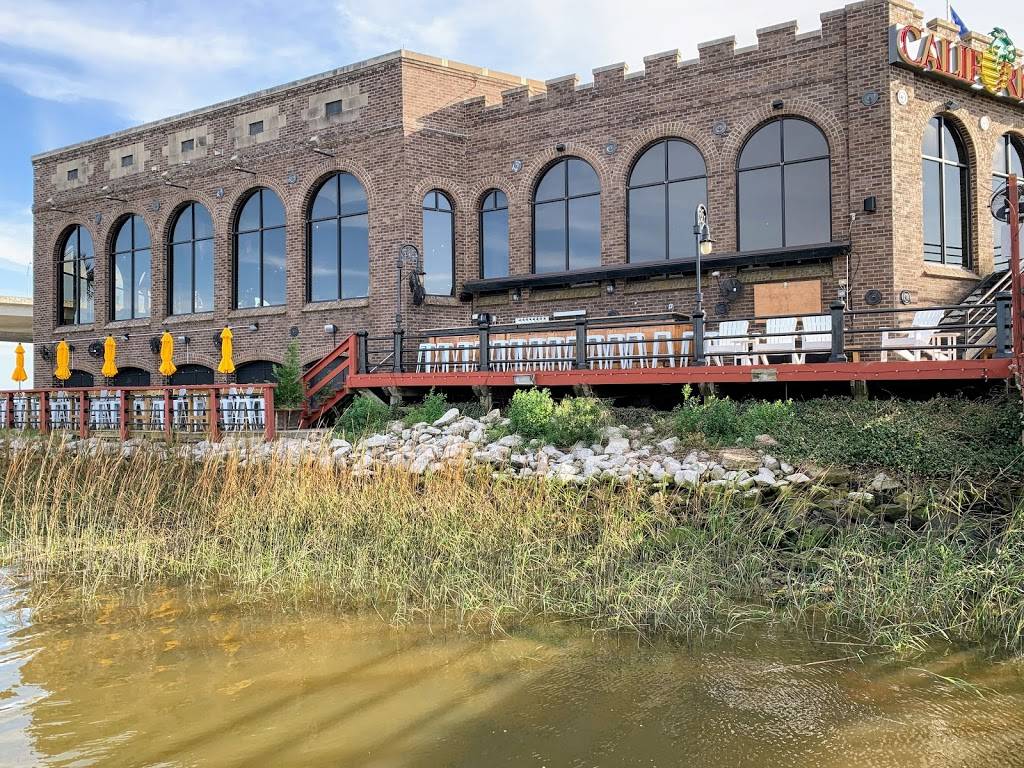 California Dreaming | restaurant | 1 Ashley Point Dr, Charleston, SC 29407, USA | 8437661644 OR +1 843-766-1644