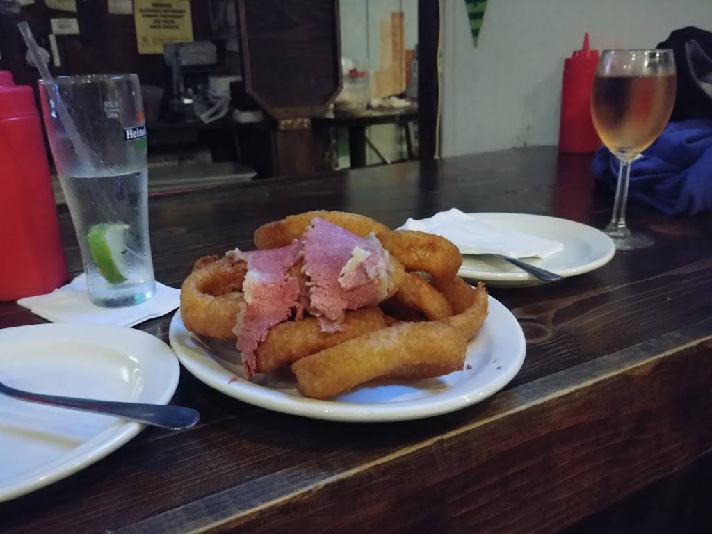 Blarney Stone | restaurant | 11 Trinity Pl, New York, NY 10006, USA | 2122694988 OR +1 212-269-4988