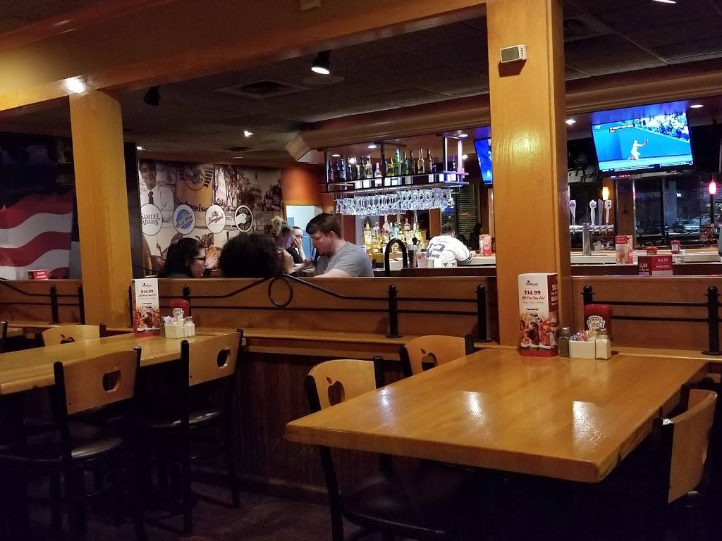 Applebees Grill + Bar | restaurant | 1966 N Henderson St, Galesburg, IL 61401, USA | 3093447325 OR +1 309-344-7325