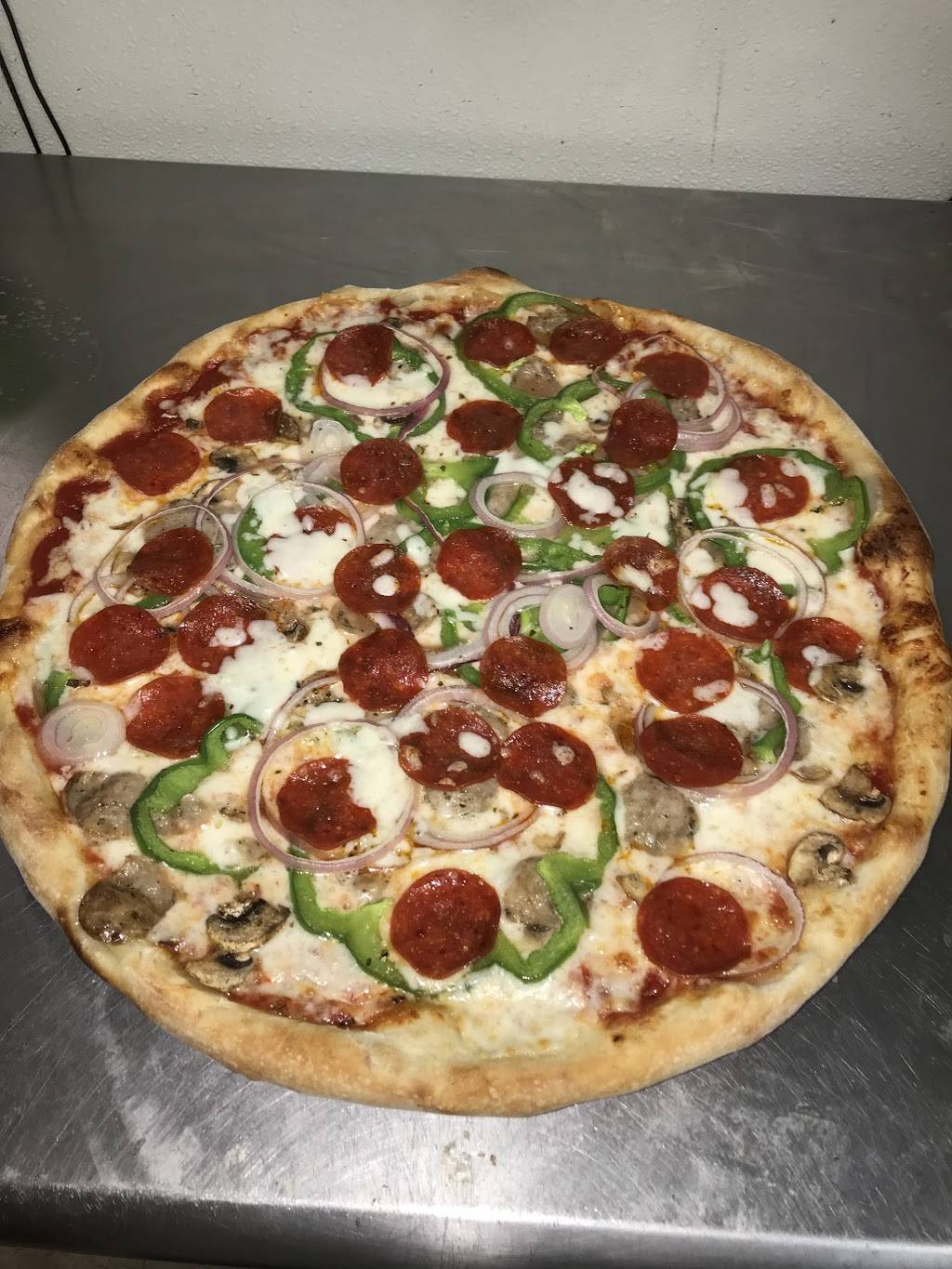 Atlas Pizza | restaurant | 517 Kempsville Rd, Chesapeake, VA 23320, USA | 7573128181 OR +1 757-312-8181