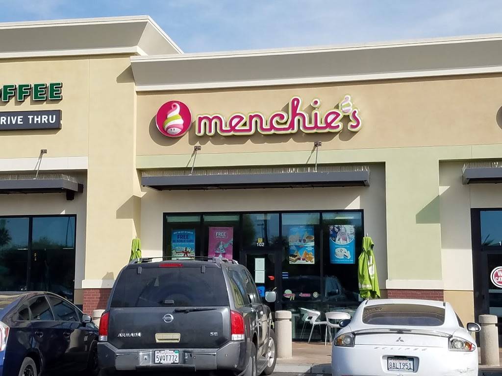 Menchies Frozen Yogurt | bakery | 1759 S, Alameda St Ste 102, Compton, CA 90220, USA | 3105377678 OR +1 310-537-7678
