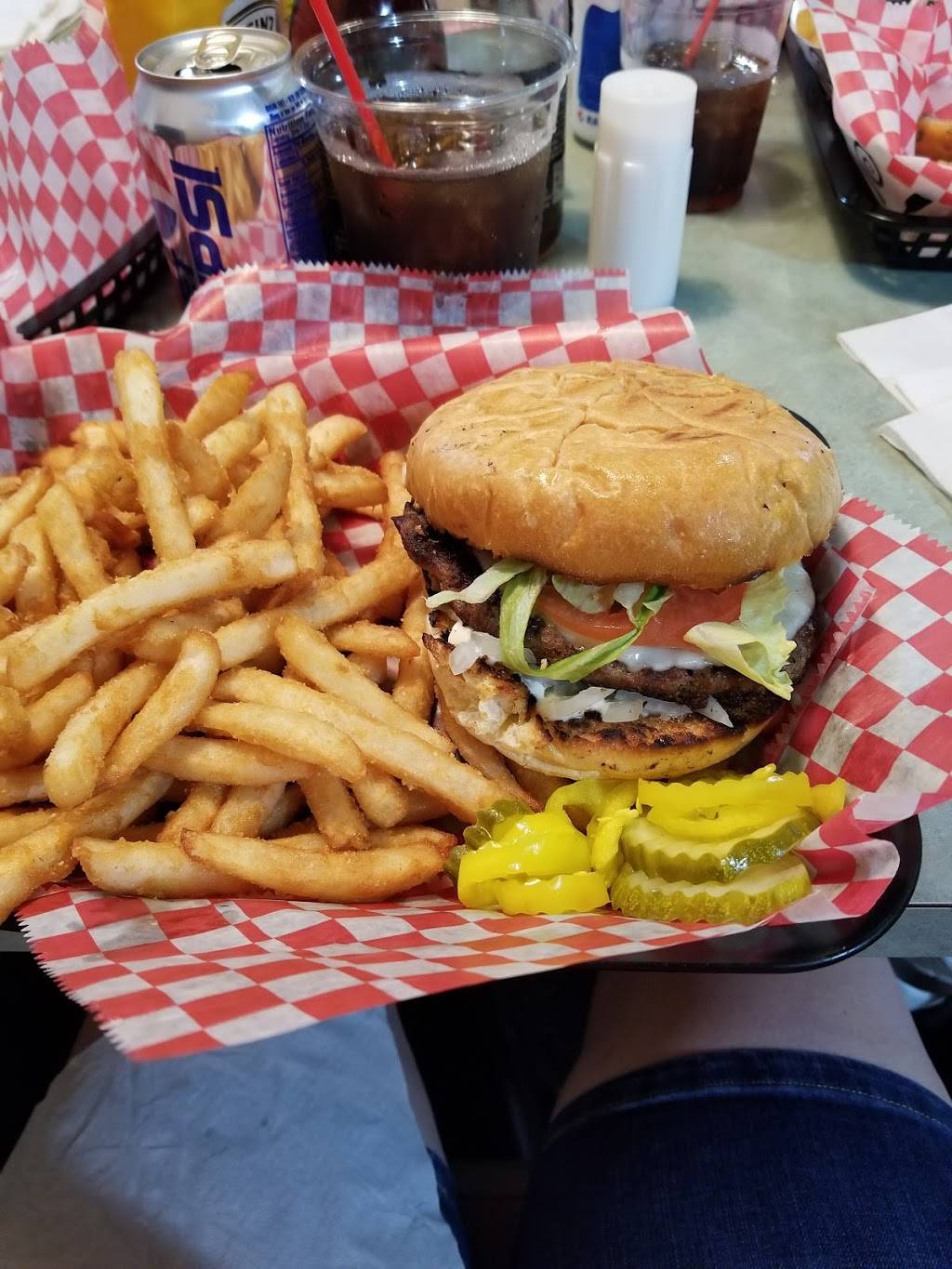 Jai Alai | restaurant | 1109 Mercer Ave, Hermitage, PA 16148, USA | 7243461666 OR +1 724-346-1666