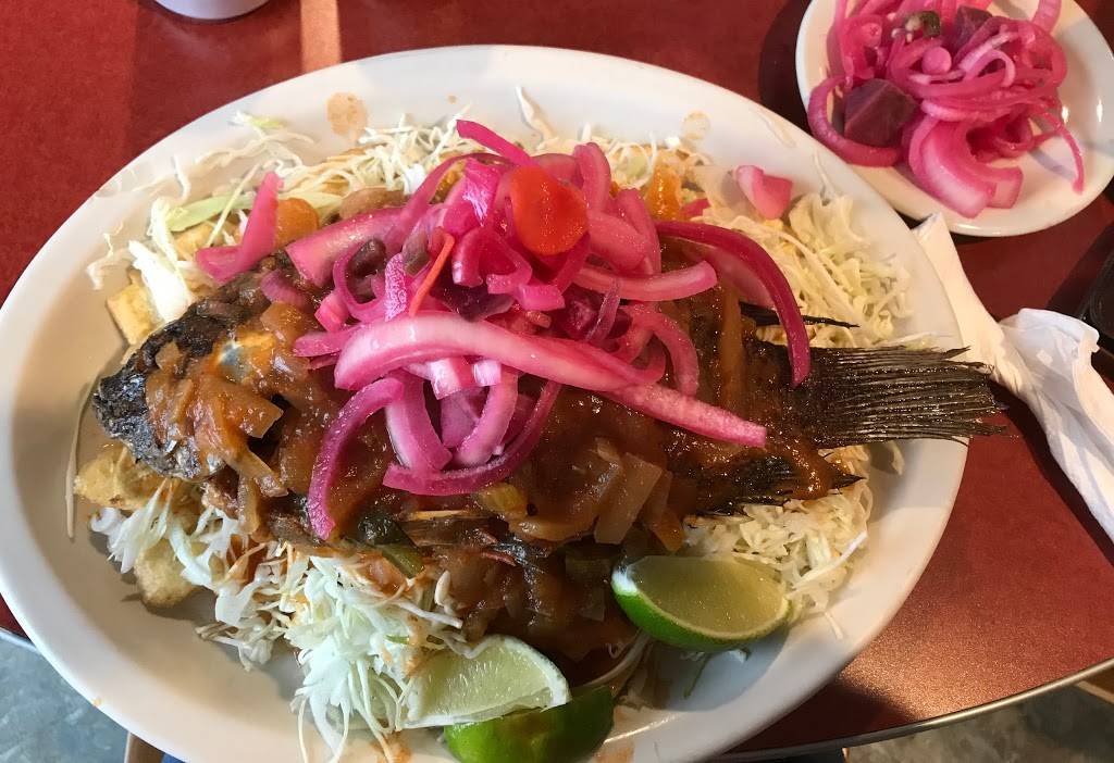 Antojitos Hondureños | restaurant | 7901 Cameron Rd #5c, Austin, TX 78754, USA | 5127195515 OR +1 512-719-5515