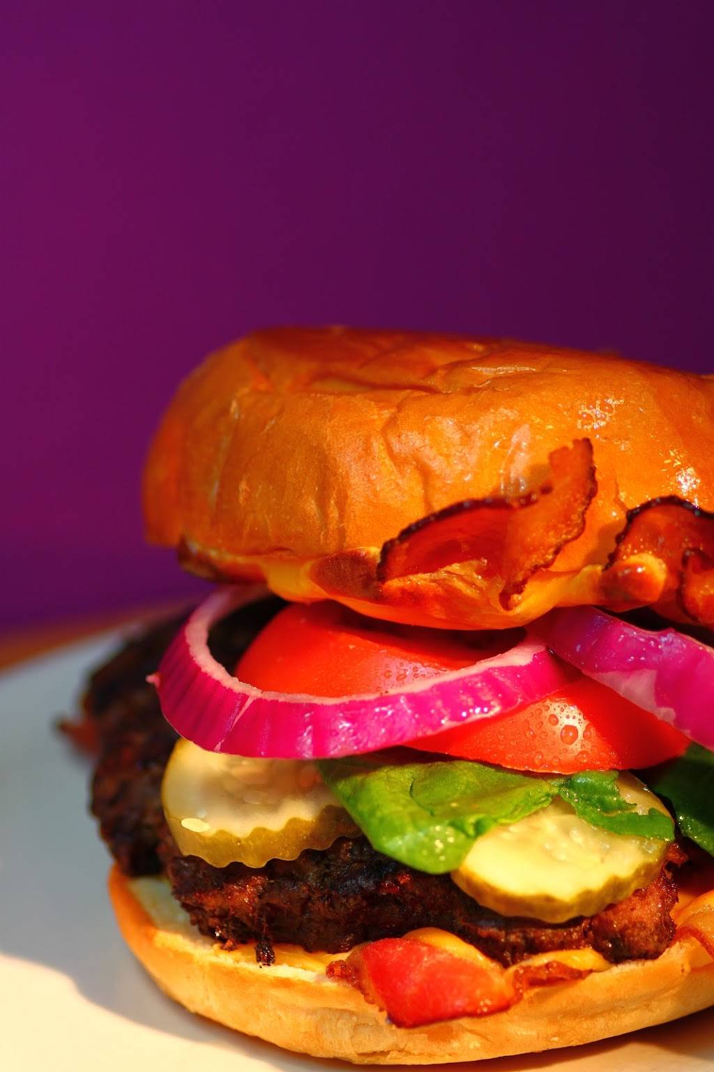 F&Os / Felix and Oscars | restaurant | 4050 Merle Hay Rd, Des Moines, IA 50310, USA | 5152788887 OR +1 515-278-8887