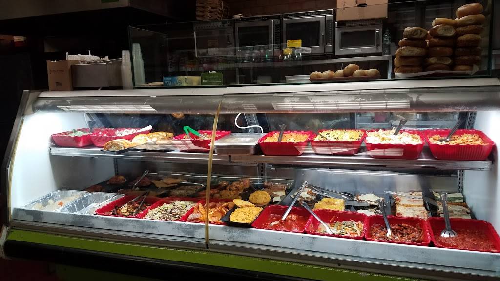 Green & Ackermans Restaurant & Pizza | restaurant | 216 Ross St, Brooklyn, NY 11211, USA | 7183842540 OR +1 718-384-2540