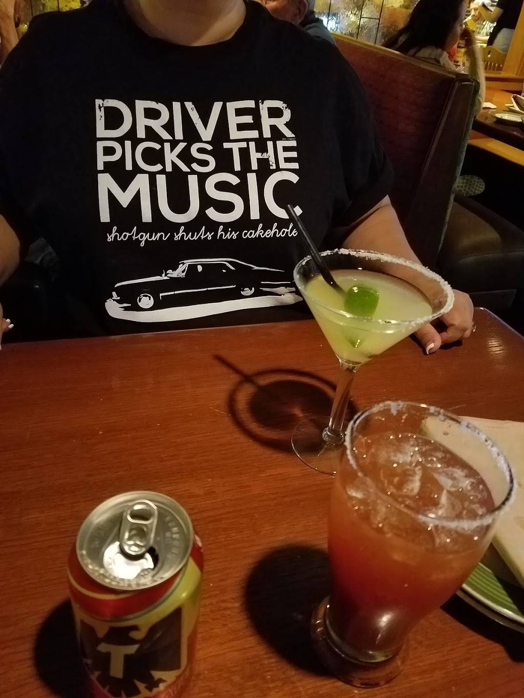 Applebees Grill + Bar | restaurant | 440 E Redd Rd, El Paso, TX 79912, USA | 9155852200 OR +1 915-585-2200