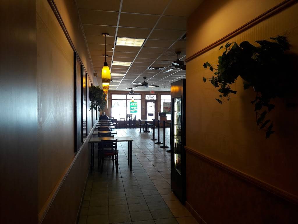 Subway | restaurant | 2858 Main St, Glastonbury, CT 06033, USA | 8606579810 OR +1 860-657-9810