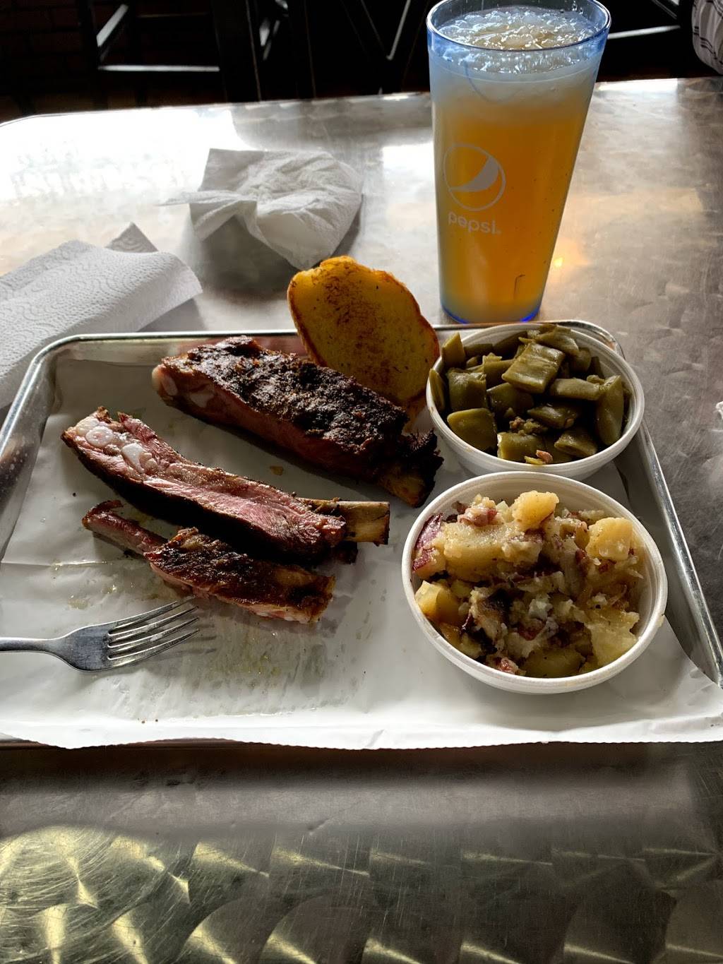 Porkies of Deland BBQ | restaurant | 900 N Woodland Blvd, DeLand, FL 32720, USA | 3862790021 OR +1 386-279-0021