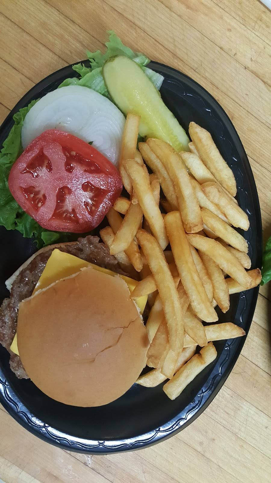 ALS PLACE Restaurant | restaurant | 1530 N Scenic Hwy, Lake Wales, FL 33853, USA | 8632413070 OR +1 863-241-3070