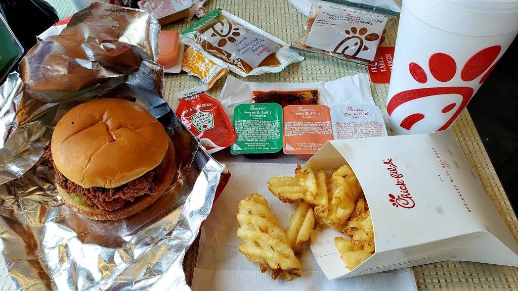 Chick-fil-A | restaurant | 1500 Chattahoochee Dr, Rockmart, GA 30153, USA | 4706320411 OR +1 470-632-0411