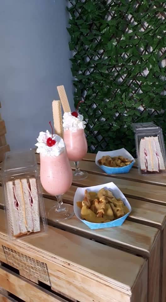 Las Luces | restaurant | Av. Murua Martínez 16901, Infonavitpatrimonio, 22465 Tijuana, B.C., Mexico | 016648046963 OR +52 664 804 6963