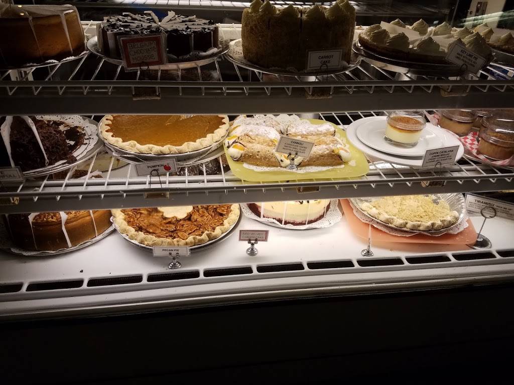 Toy Boat Dessert Cafe | meal takeaway | 401 Clement St, San Francisco, CA 94118, USA | 4157517505 OR +1 415-751-7505