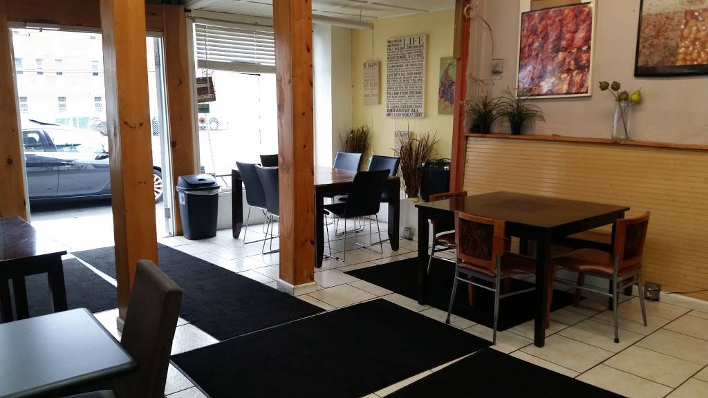 Z-Best Barbeque Chicken & Ribs | restaurant | 1315 Fifth Ave, Pittsburgh, PA 15219, USA | 4122357163 OR +1 412-235-7163