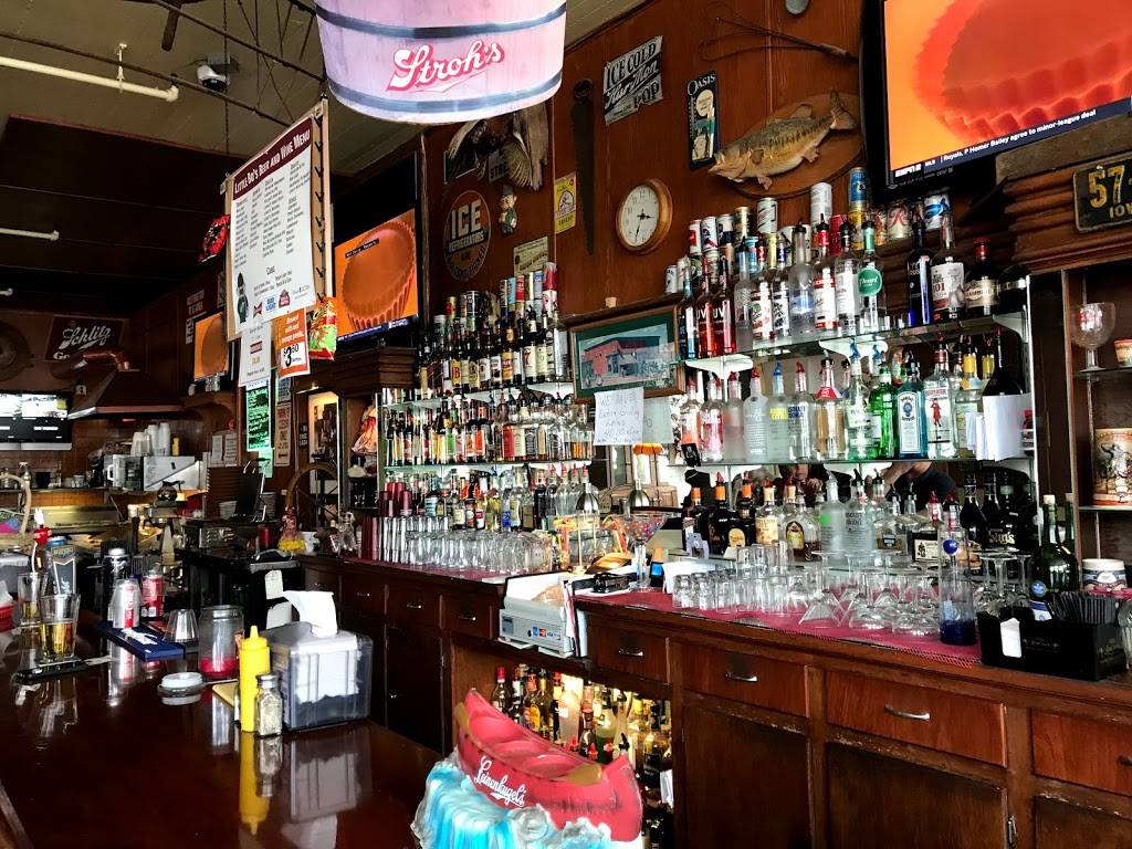 Little Bohemia | restaurant | 1317 3rd St SE, Cedar Rapids, IA 52401, USA | 3193666262 OR +1 319-366-6262