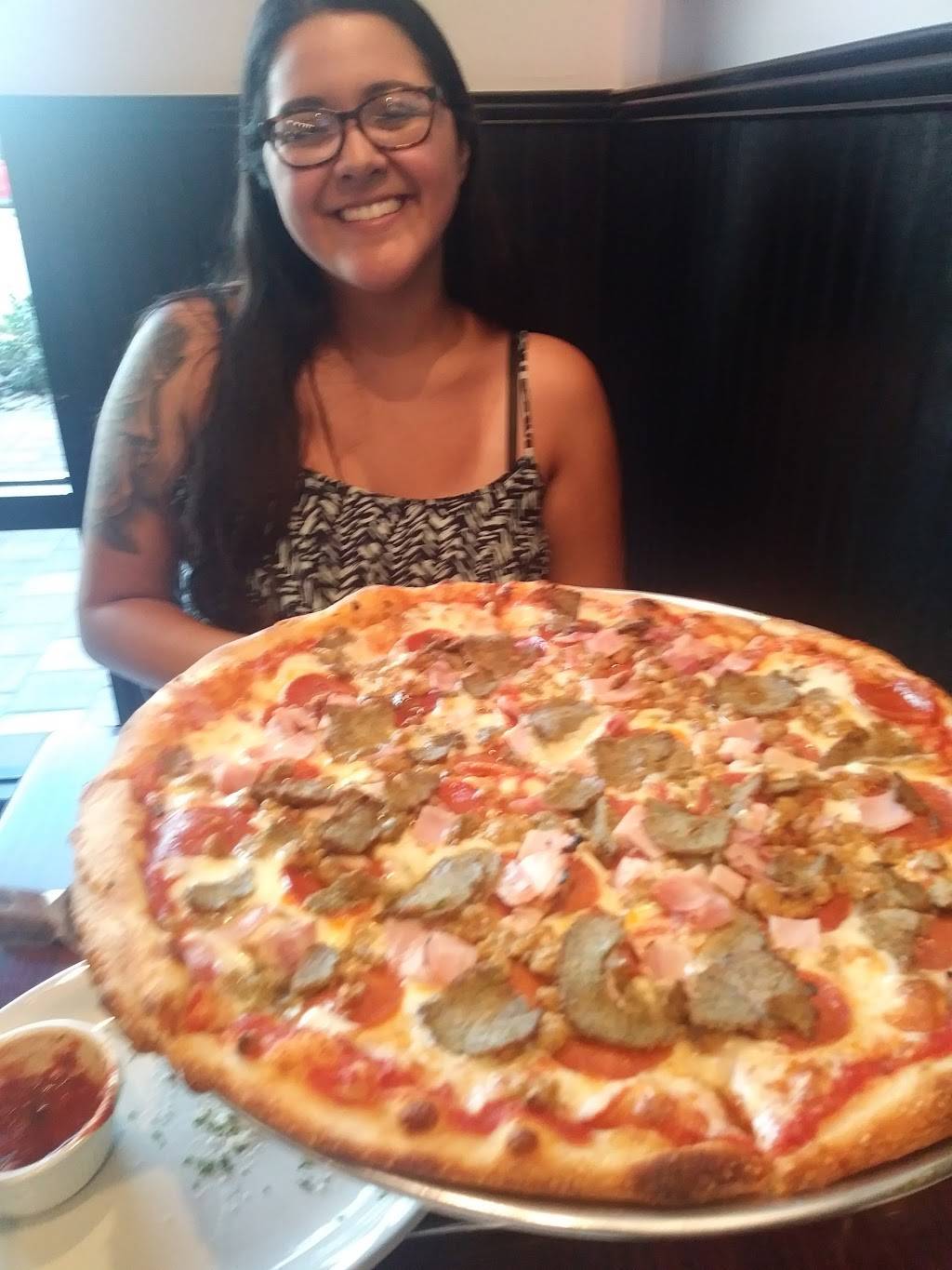 Palumbos Pizzeria | restaurant | 7711 Collier Blvd #107, Naples, FL 34114, USA | 2397320900 OR +1 239-732-0900