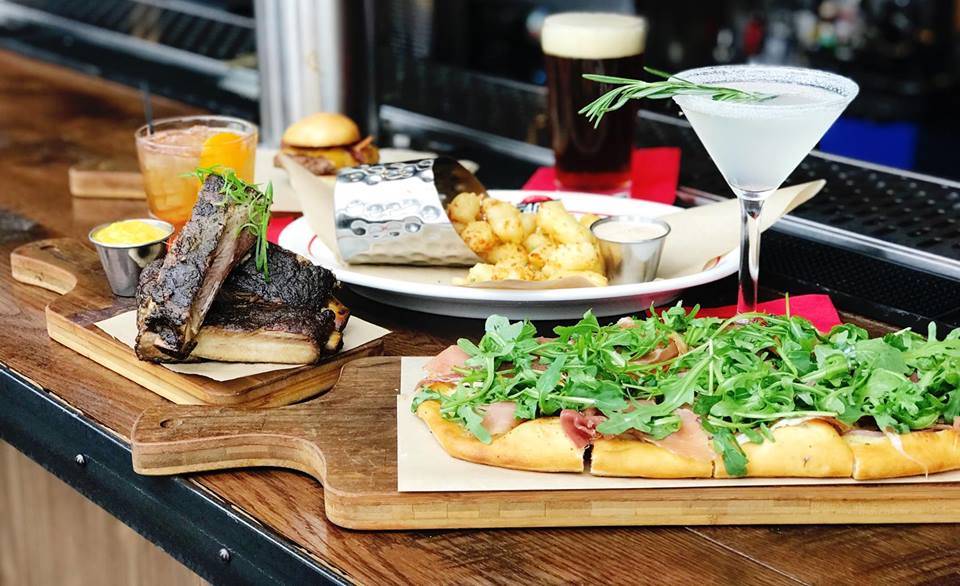 Twin Cities 400 Tavern | meal takeaway | 1330 Industrial Blvd NE Suite 400, Minneapolis, MN 55413, USA | 6124556311 OR +1 612-455-6311