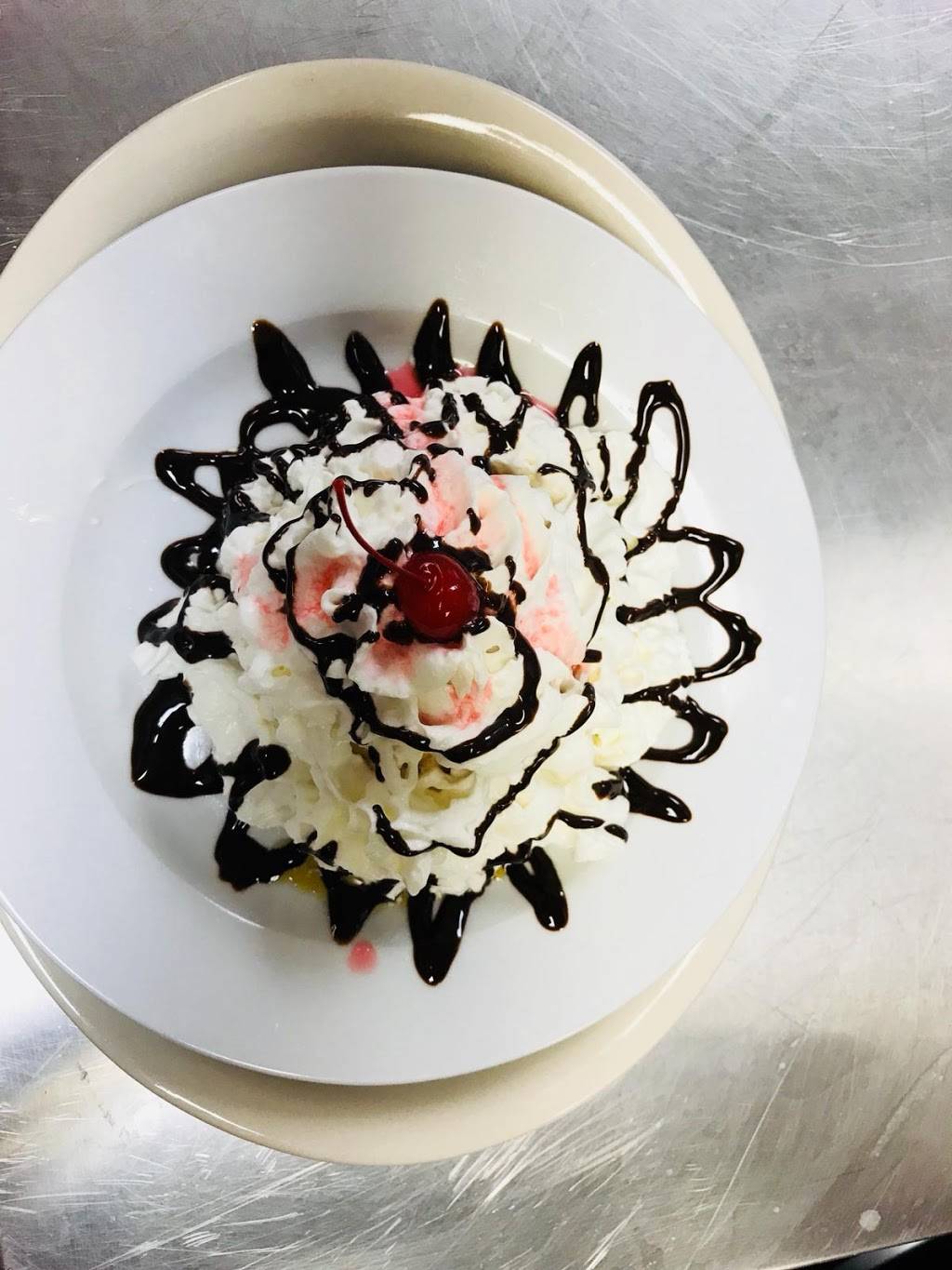 Two Amigos | restaurant | 301 Cosby Hwy, Newport, TN 37821, USA | 4232376984 OR +1 423-237-6984