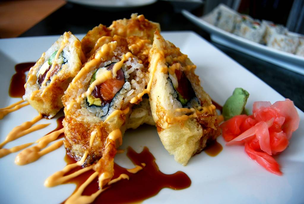 Chais Asian Bistro | restaurant | 4748 W Peterson Ave, Chicago, IL 60646, USA | 7734810008 OR +1 773-481-0008