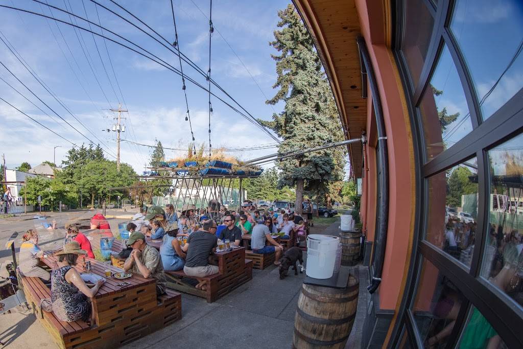 Breakside Brewery - DEKUM | restaurant | 820 NE Dekum St, Portland, OR 97211, USA | 5037196475 OR +1 503-719-6475