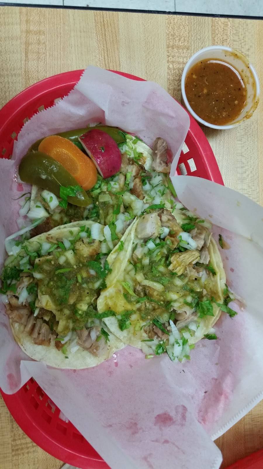 Tacos Unicos | restaurant | 2715 E Foothill Blvd #8, Rialto, CA 92376, USA | 9094212951 OR +1 909-421-2951