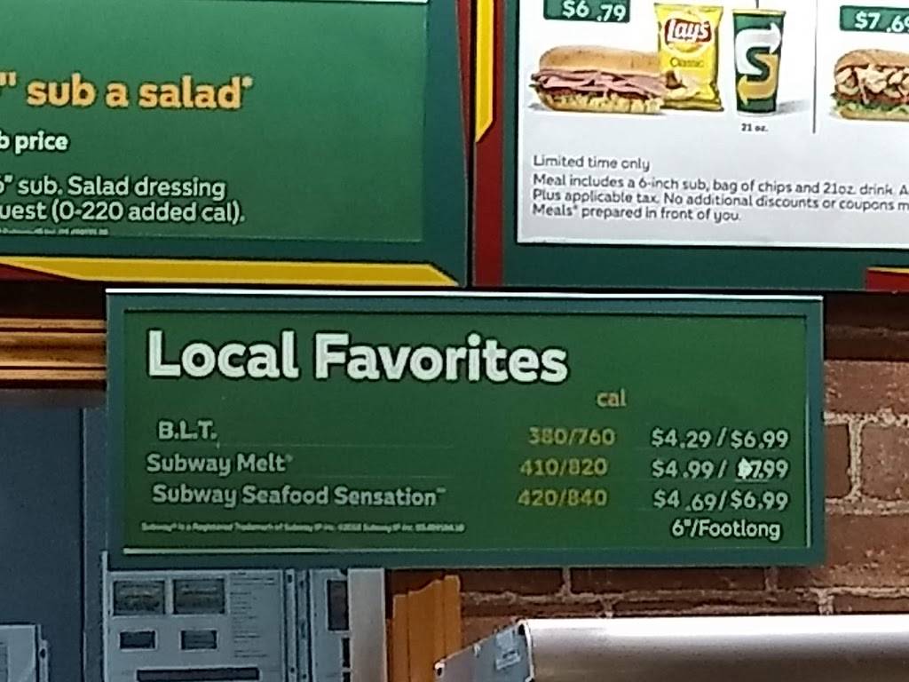 Subway | restaurant | 2400 US-131, Elmira, MI 49730, USA | 2314840027 OR +1 231-484-0027